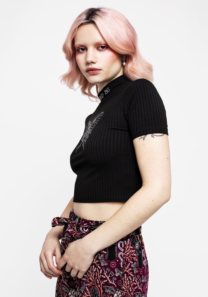 Dolore Rib Embroidered Crop Top